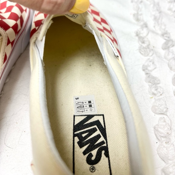 Vans Slip On Checkerboard, Red and off-white - Picture 2 of 8